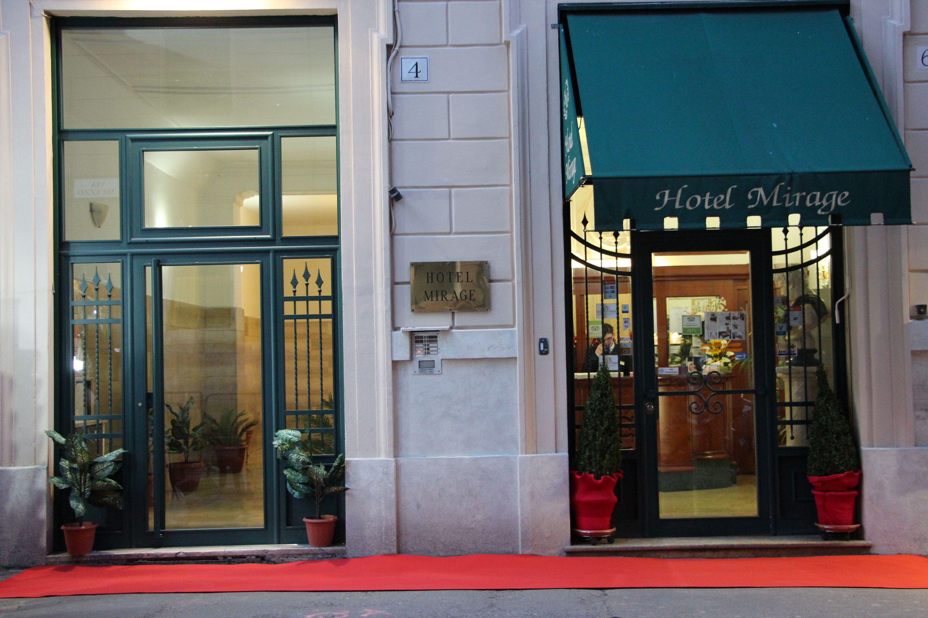 Hotel Mirage — Foto 1